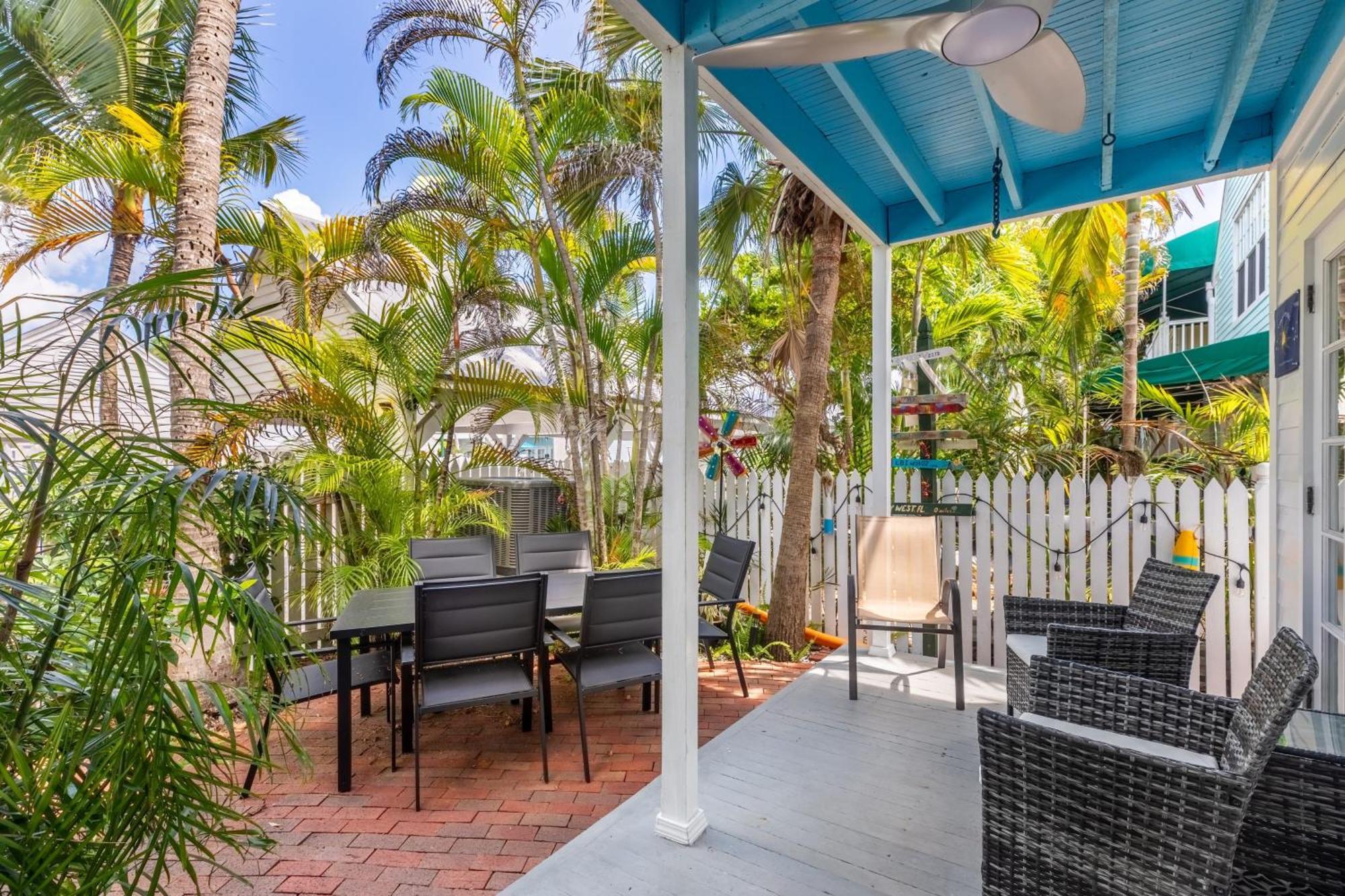 Southard Getaway By Avantstay W Covered Patio Great Location Shared Pool Week Long Stays Key West Exterior foto